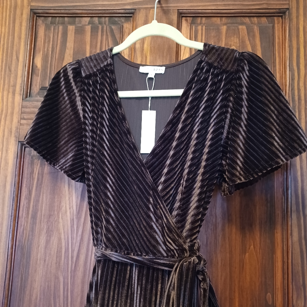 Andi Ribbed Velvet Wrap